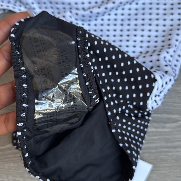 NEW Solid & Striped The Claudia Baby Dot Black White small - Picture 8 of 9